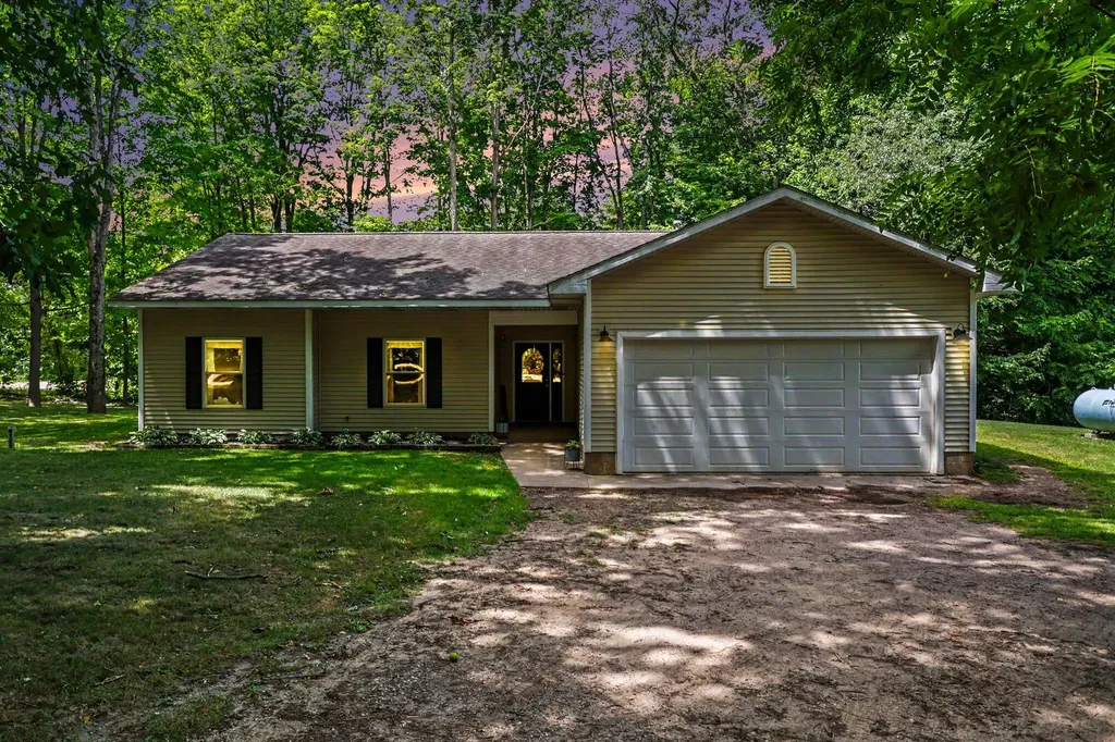 11482 Schultz Drive Barry Township MI 49046
