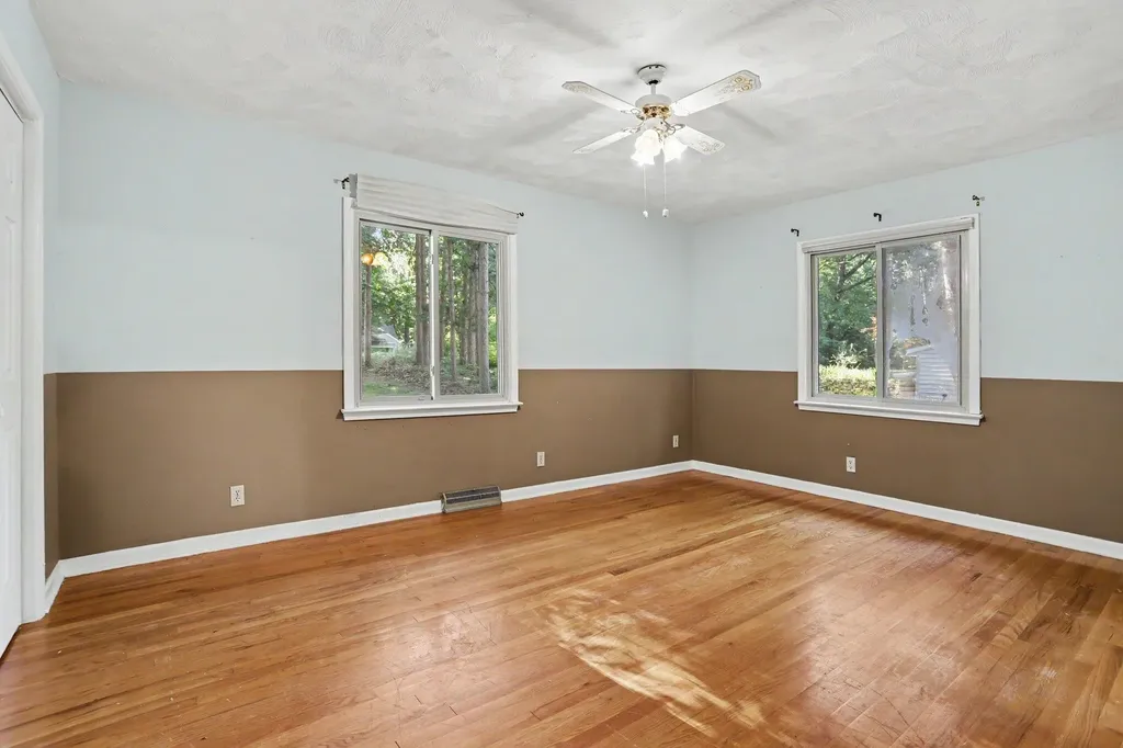 1303 N 2nd Street Oshtemo Charter Township MI 49009