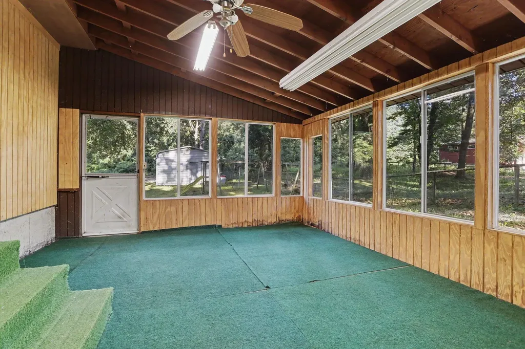 1303 N 2nd Street Oshtemo Charter Township MI 49009