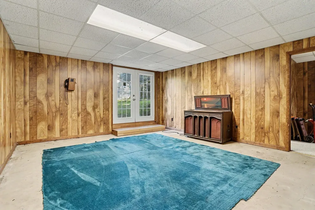 1303 N 2nd Street Oshtemo Charter Township MI 49009