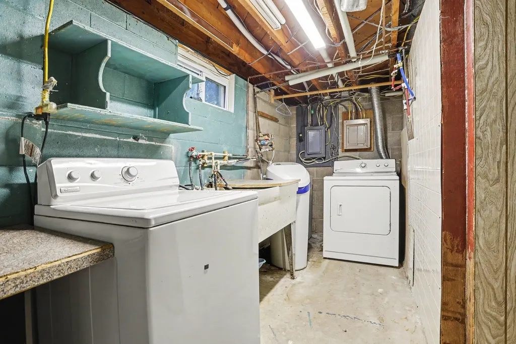 1303 N 2nd Street Oshtemo Charter Township MI 49009