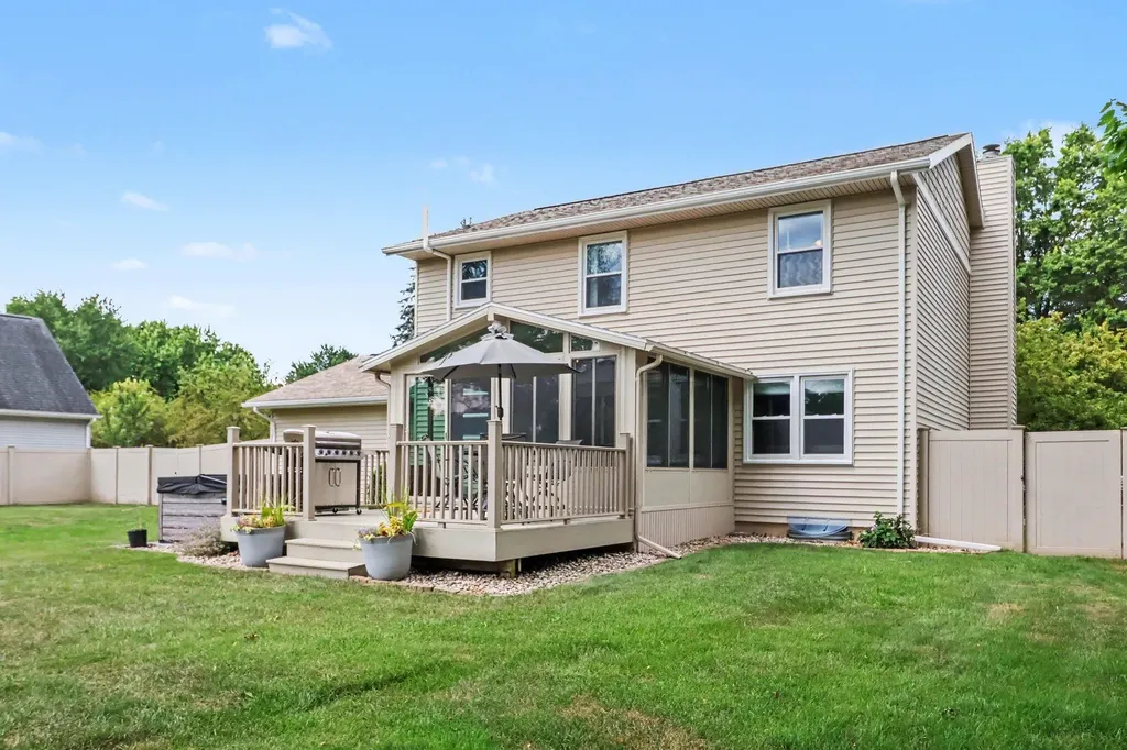 7730 Cottonwood Richland Township MI 49083