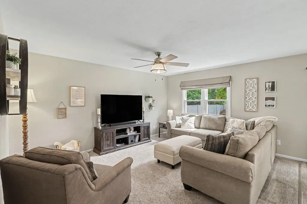 7730 Cottonwood Richland Township MI 49083