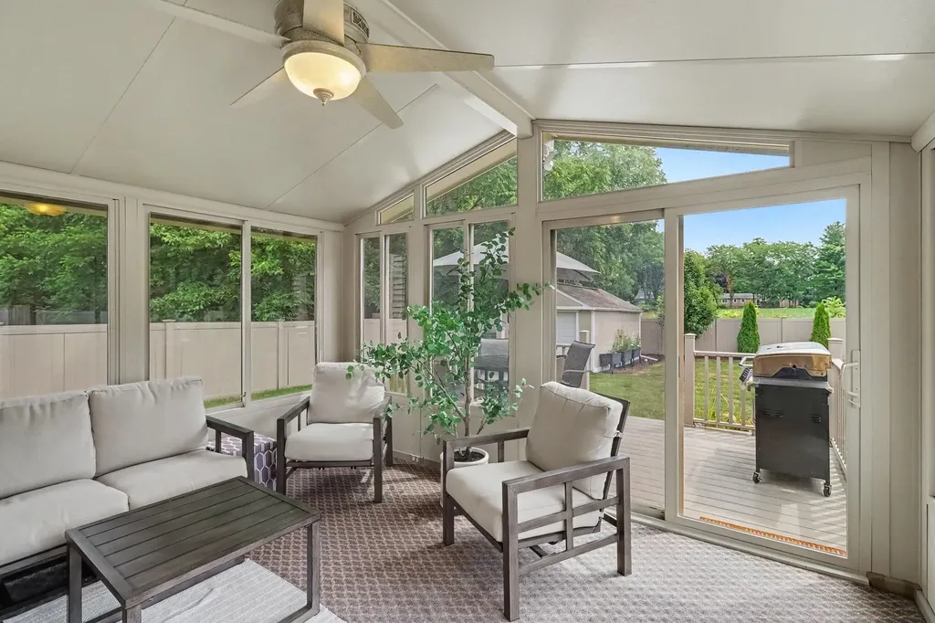 7730 Cottonwood Richland Township MI 49083