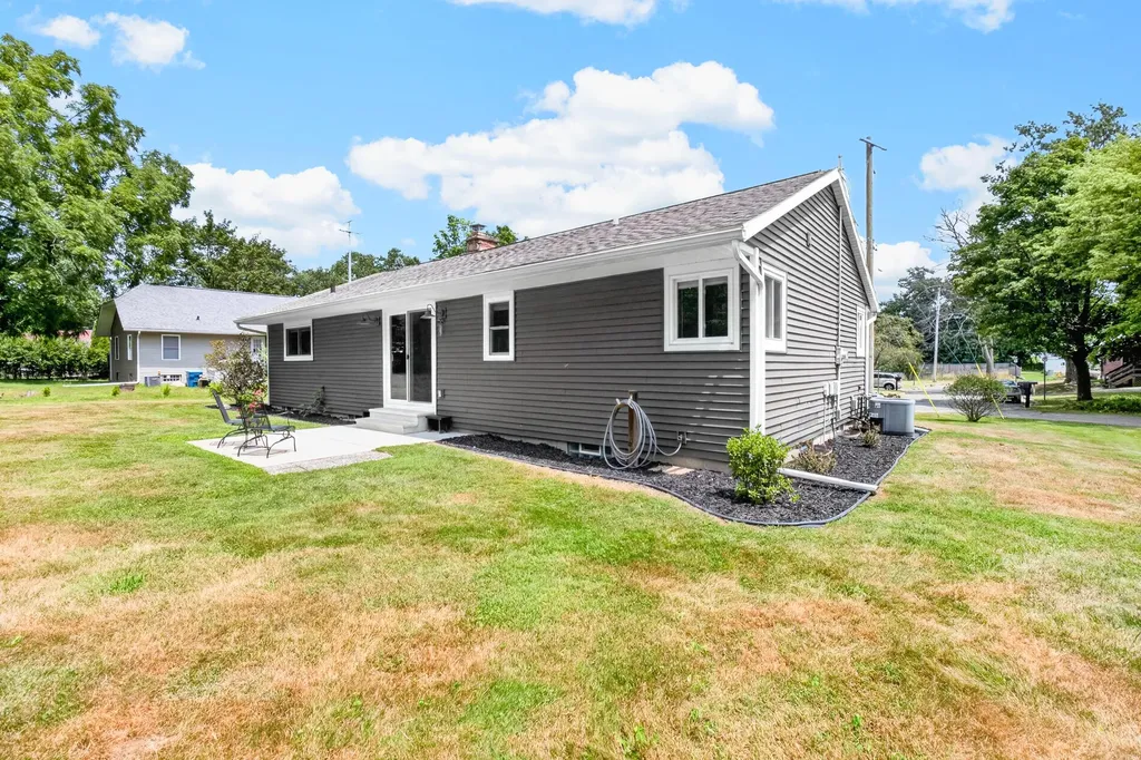 3716 Adams Street Kalamazoo City MI 49008