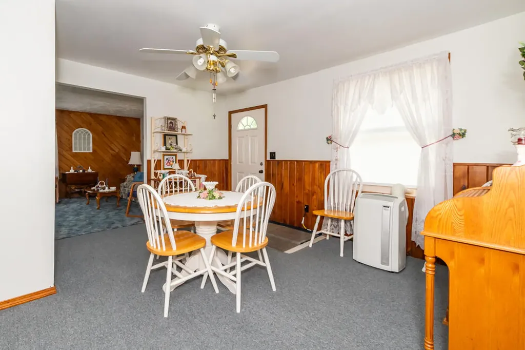 5542 Collingwood Avenue Cooper Charter Township MI 49004
