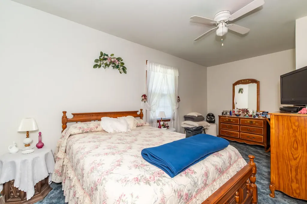 5542 Collingwood Avenue Cooper Charter Township MI 49004