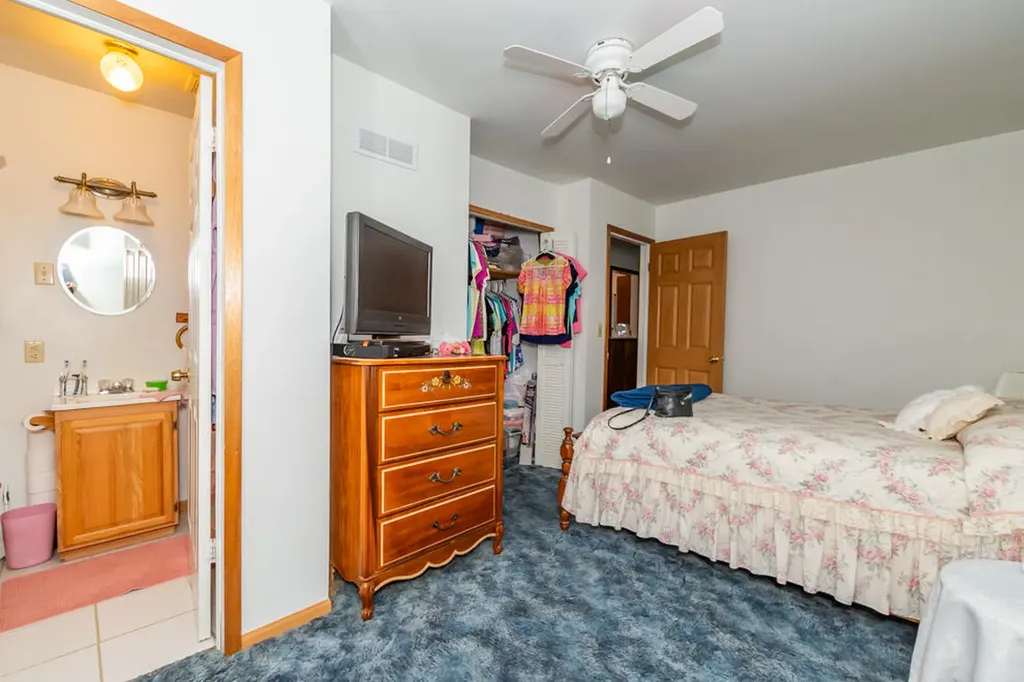 5542 Collingwood Avenue Cooper Charter Township MI 49004