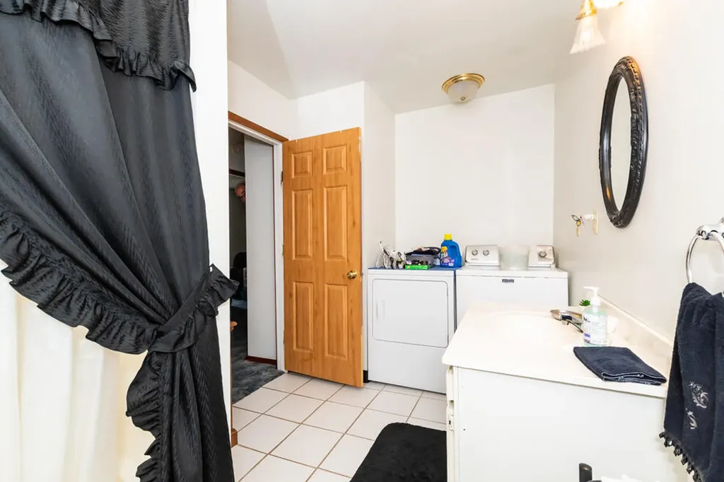 5542 Collingwood Avenue Cooper Charter Township MI 49004