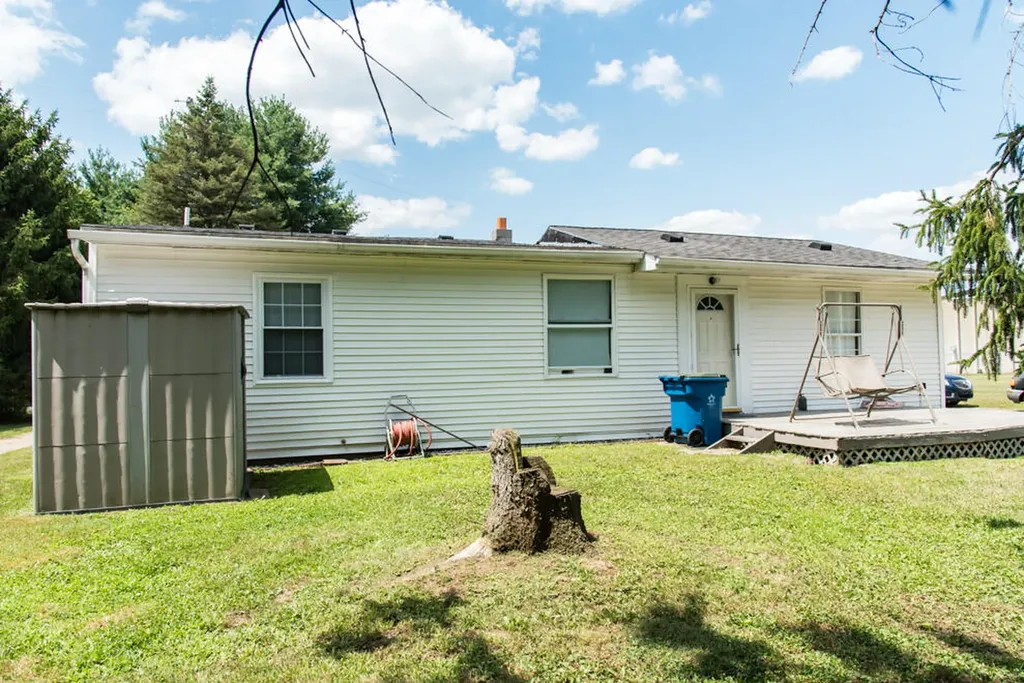 5542 Collingwood Avenue Cooper Charter Township MI 49004