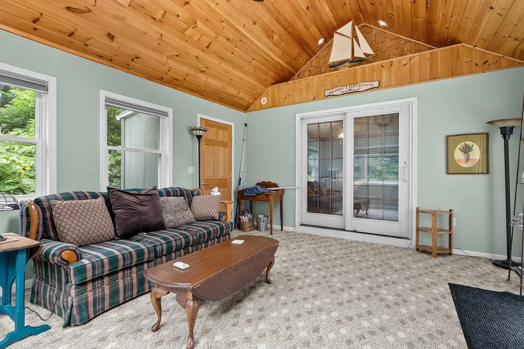 41169 County Road 669 Decatur Township MI 49045