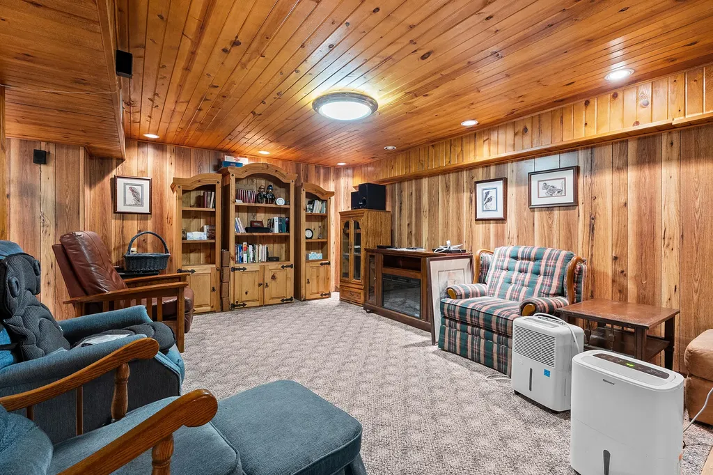 41169 County Road 669 Decatur Township MI 49045