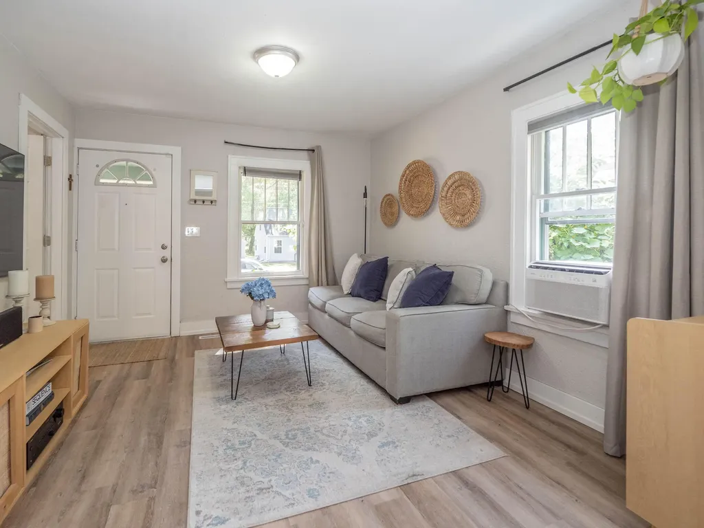 3316 Lowden Street Kalamazoo City MI 49008