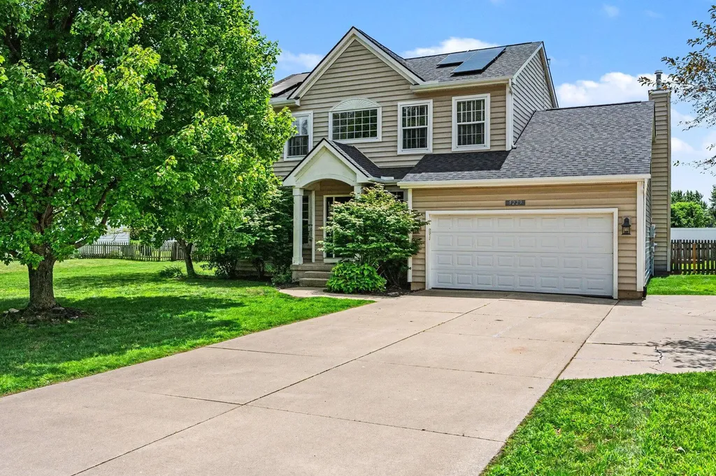 5229 Stapleton Drive Texas Charter Township MI 49009