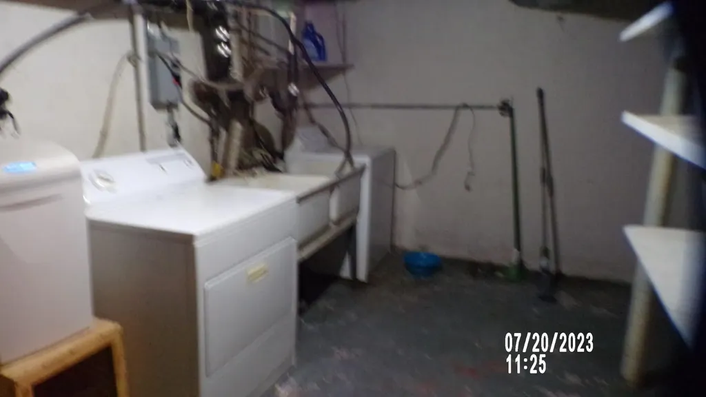 2116 Chaparral Street Kalamazoo Charter Township MI 49006