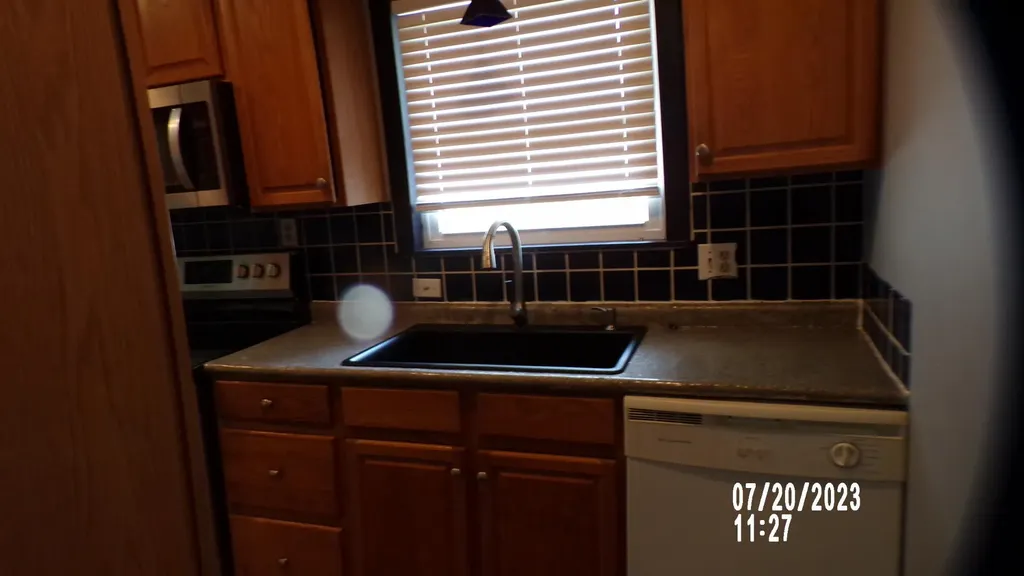 2116 Chaparral Street Kalamazoo Charter Township MI 49006
