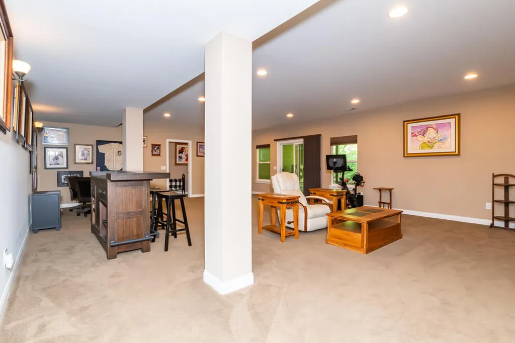 8904 Oakland Hills Circle Portage City MI 49024