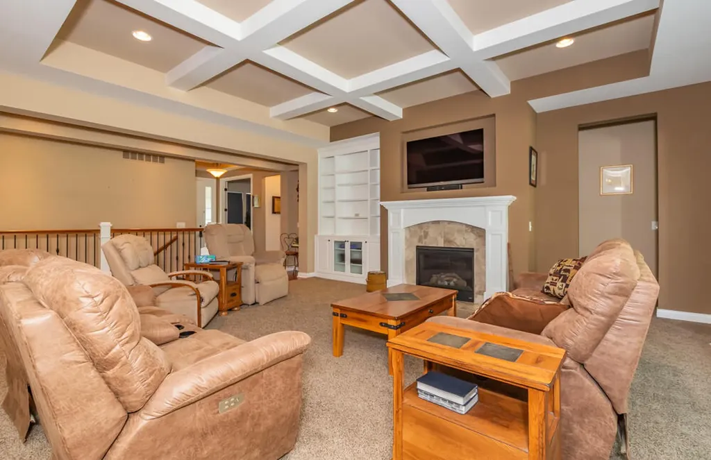 8904 Oakland Hills Circle Portage City MI 49024