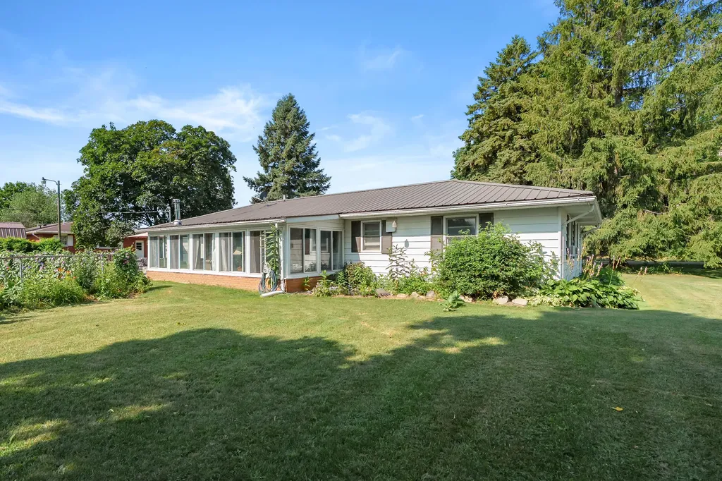 54577 Silver Street Mendon Township MI 49072