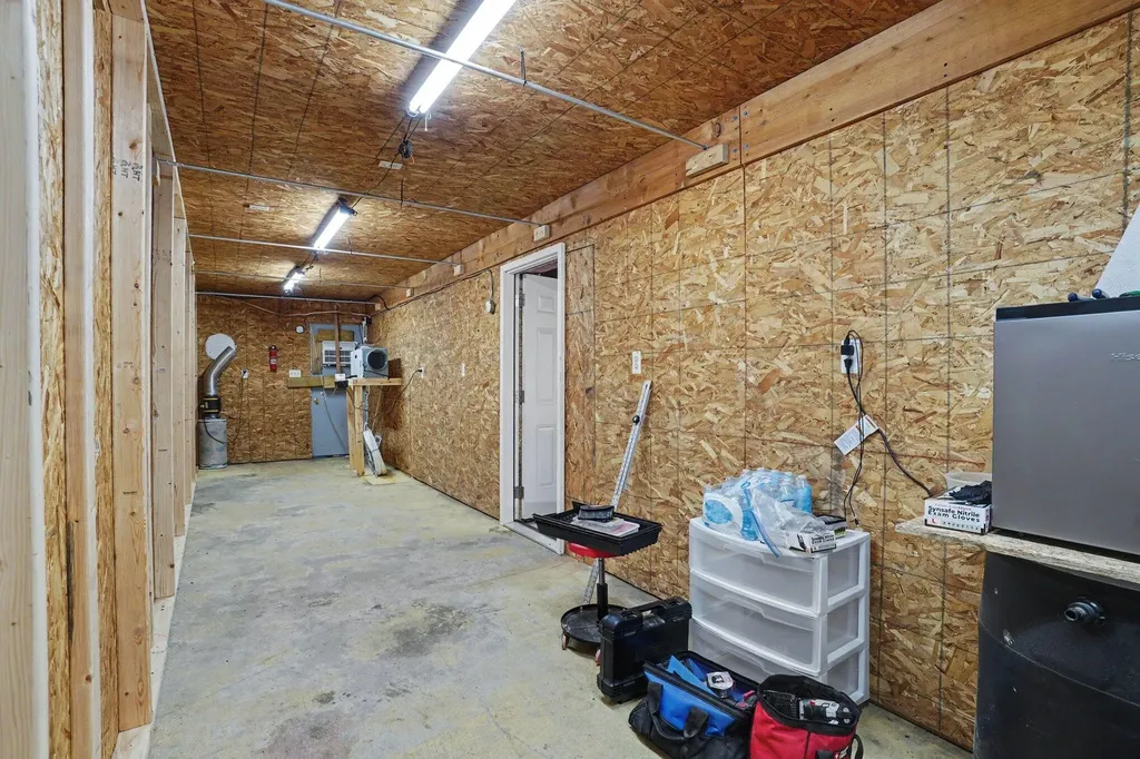 29201 Jewells Antwerp Township MI 49065