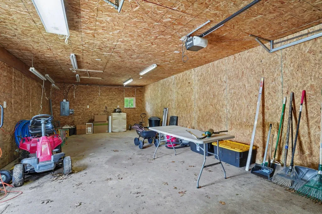29201 Jewells Antwerp Township MI 49065