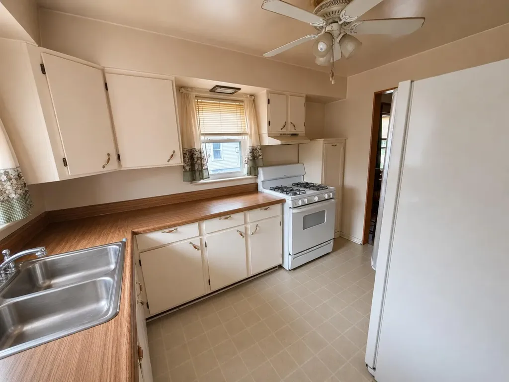 5820 Utah Avenue Portage City MI 49024