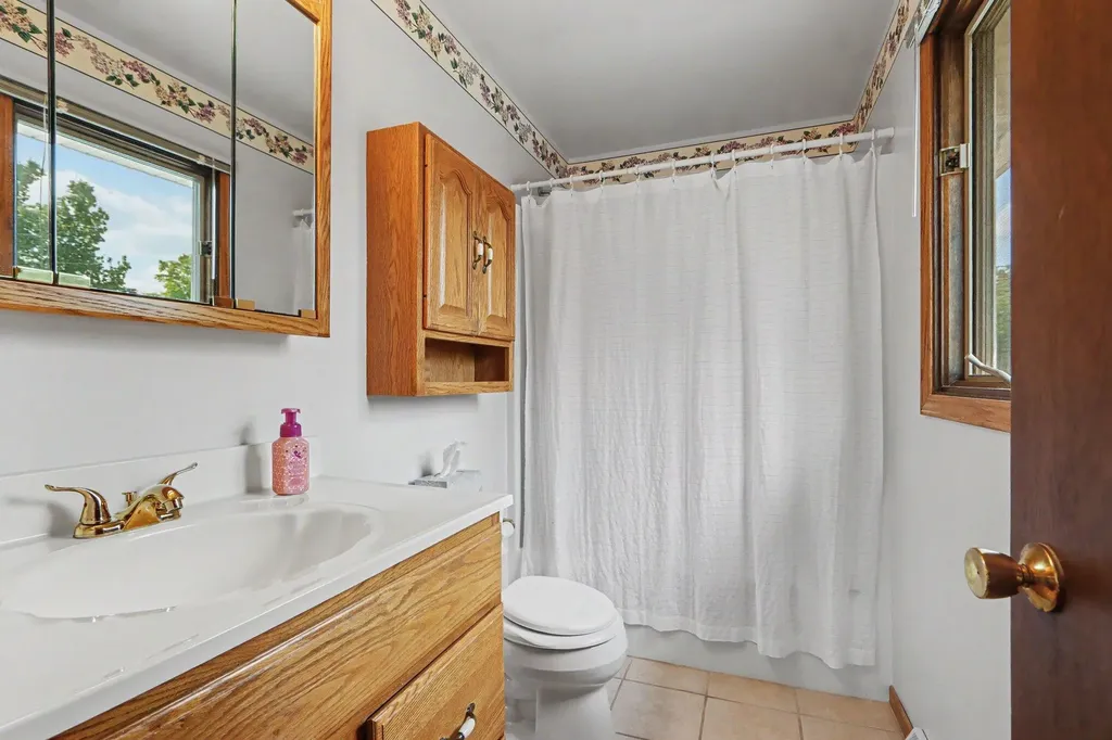 47401 Klett Road Paw Paw Township MI 49079