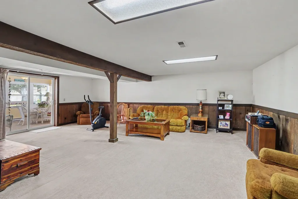47401 Klett Road Paw Paw Township MI 49079
