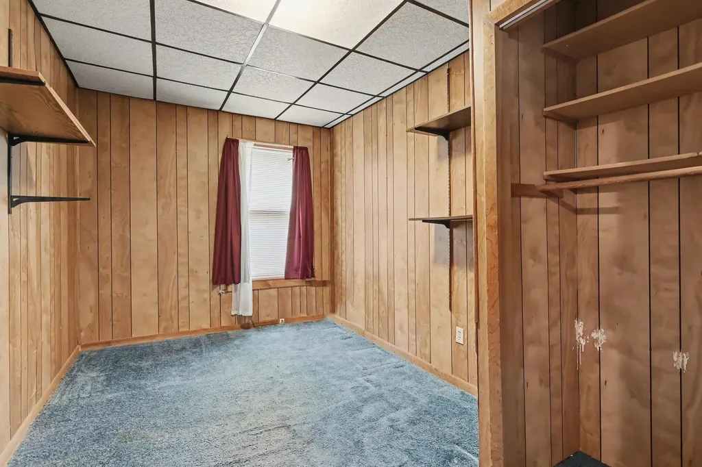 1010 Kalamazoo Street South Haven City MI 49090