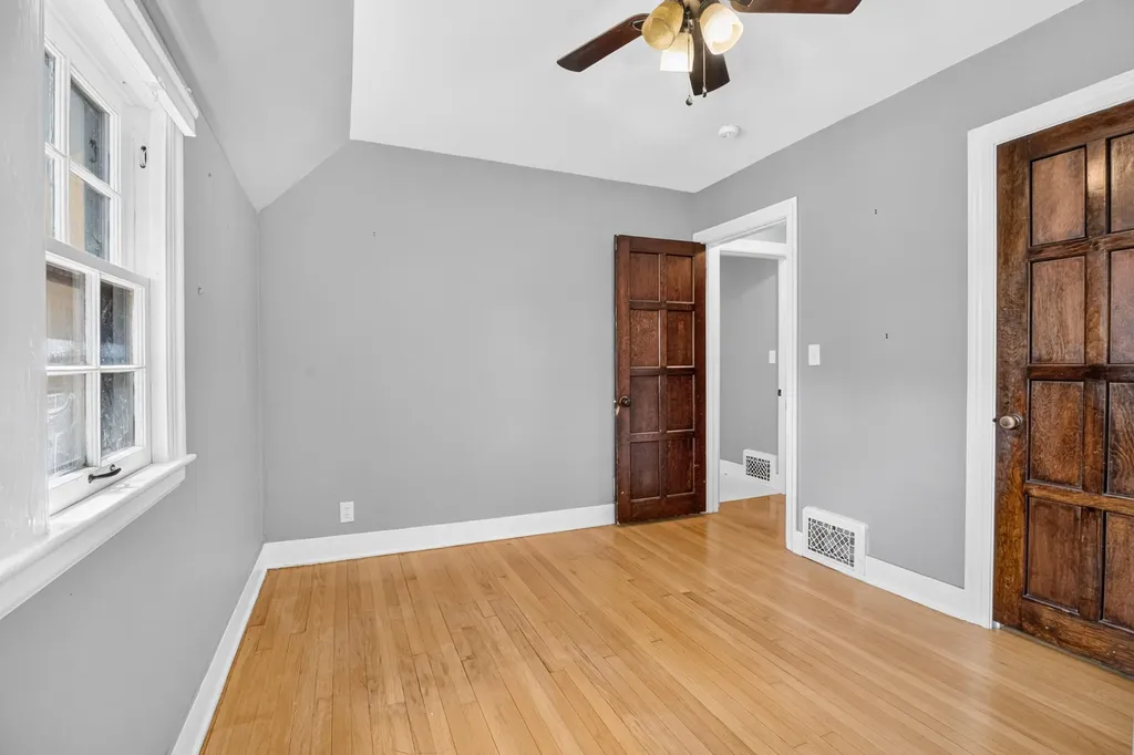 2433 E Main Street Kalamazoo Charter Township MI 49048