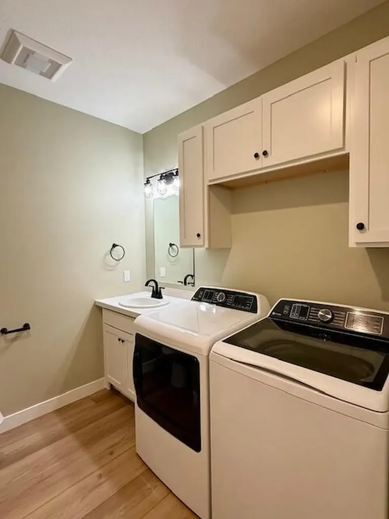 3233 Signal Point Drive Allegan Township MI 49010
