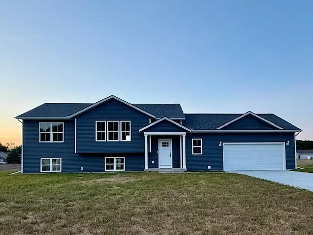 3233 Signal Point Drive Allegan Township MI 49010