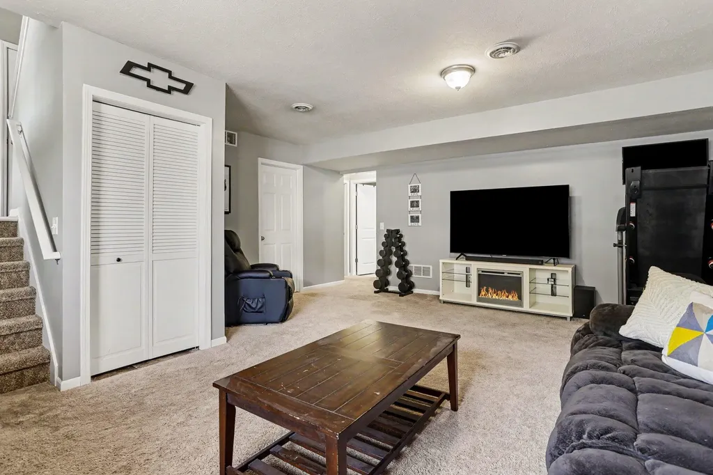 2662 Jolly Roger Drive Wayland Township MI 49348