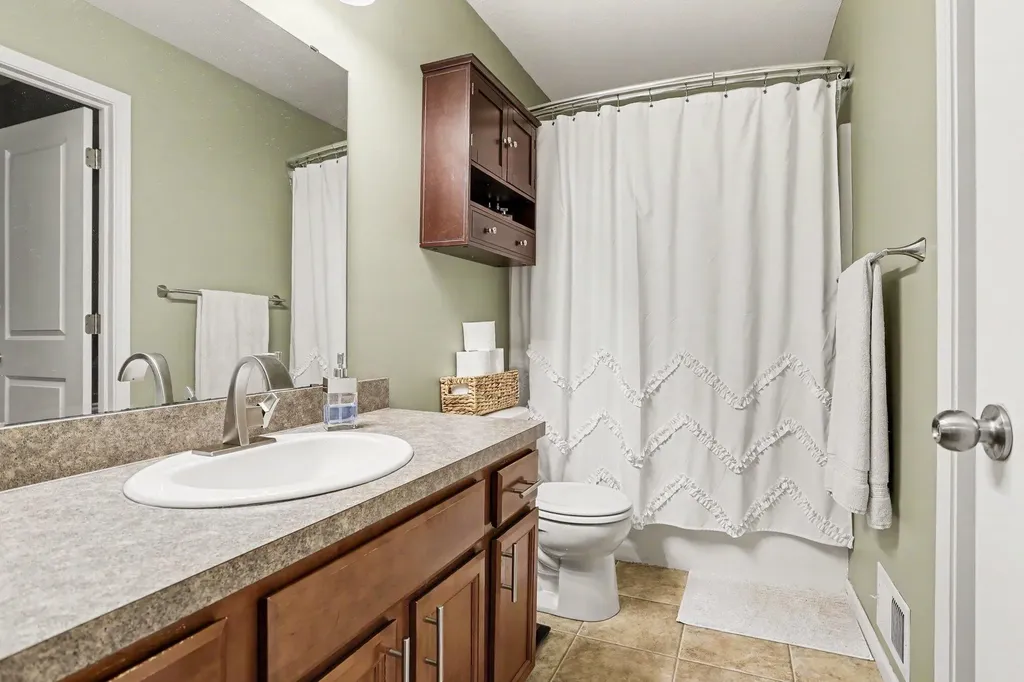 2662 Jolly Roger Drive Wayland Township MI 49348