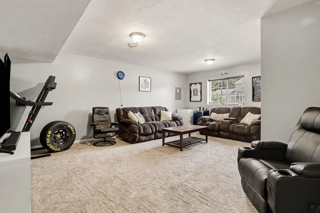 2662 Jolly Roger Drive Wayland Township MI 49348
