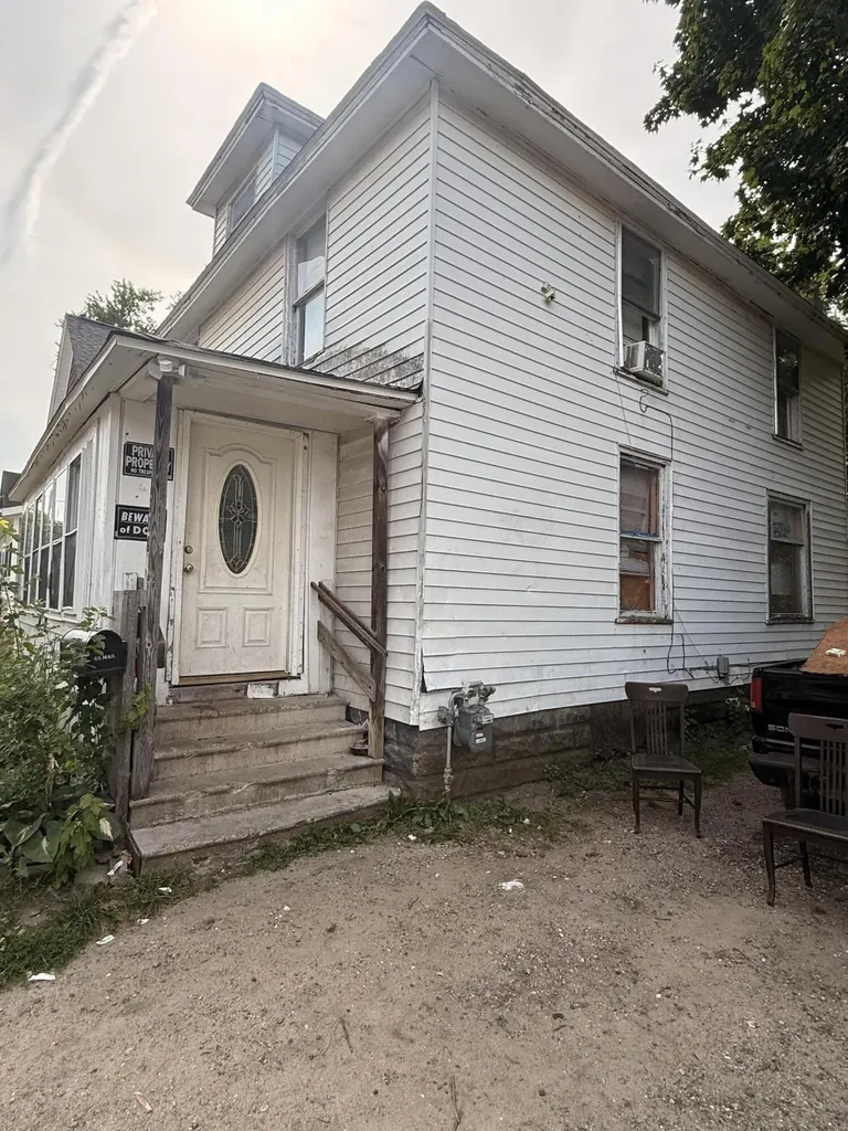 1208 Hays Park Avenue Kalamazoo City MI 49001