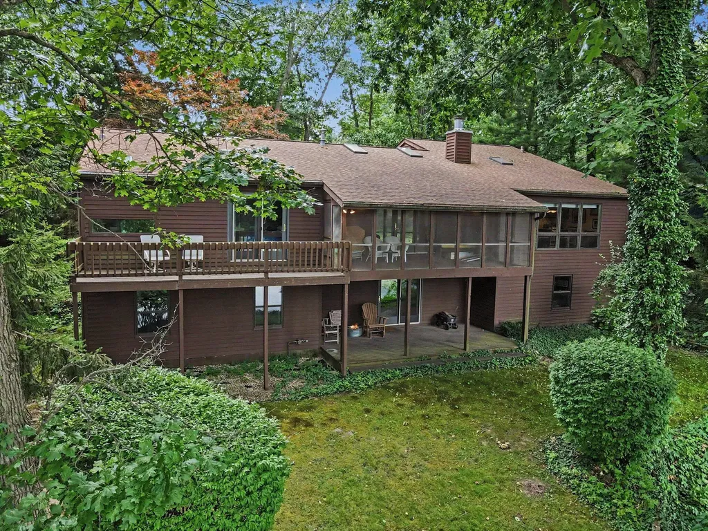 9808 Oak Forest Circle Oshtemo Charter Township MI 49009