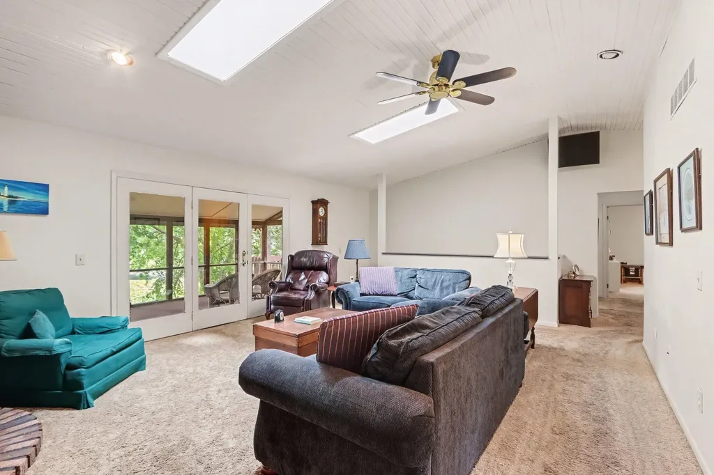 9808 Oak Forest Circle Oshtemo Charter Township MI 49009