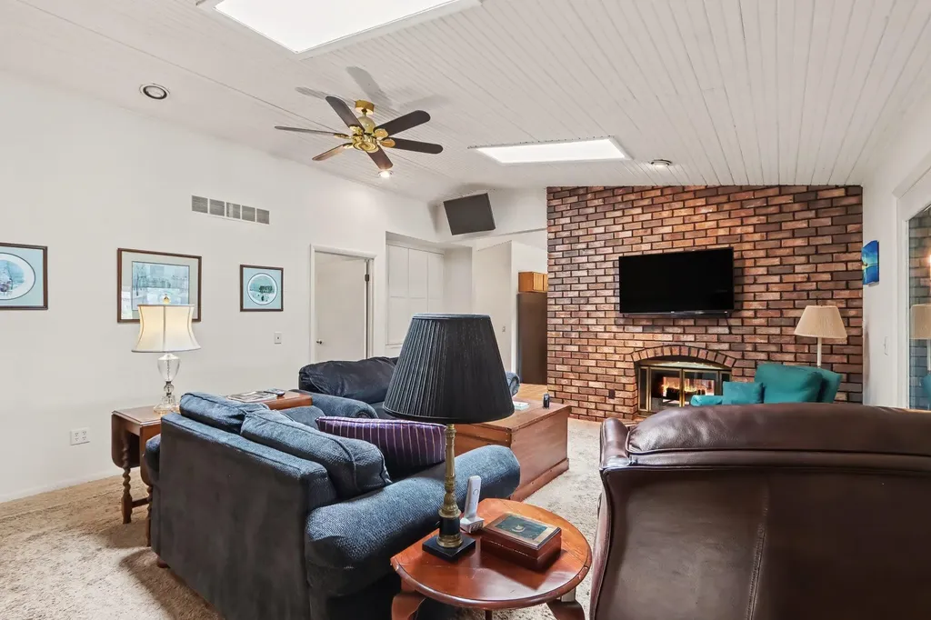 9808 Oak Forest Circle Oshtemo Charter Township MI 49009