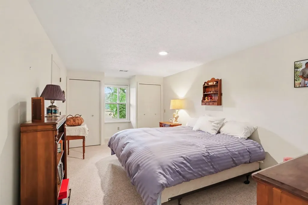 9808 Oak Forest Circle Oshtemo Charter Township MI 49009