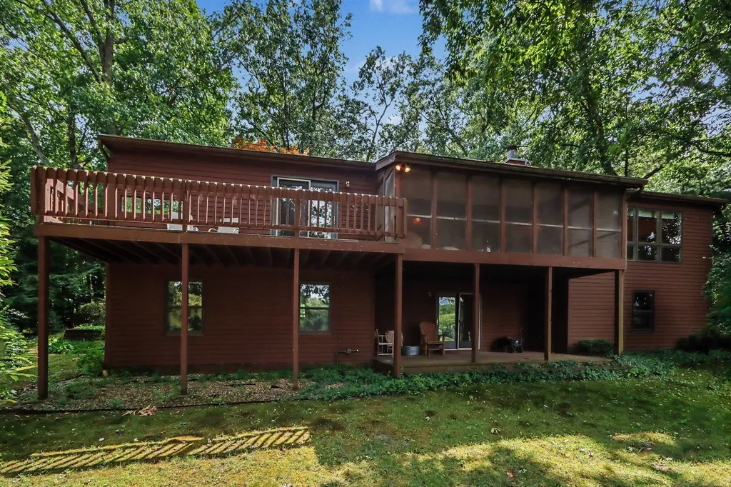 9808 Oak Forest Circle Oshtemo Charter Township MI 49009