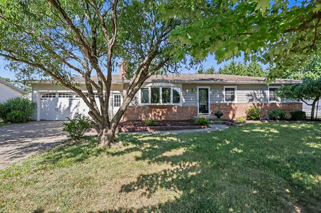 8546 Dolphin Street Portage City MI 49024