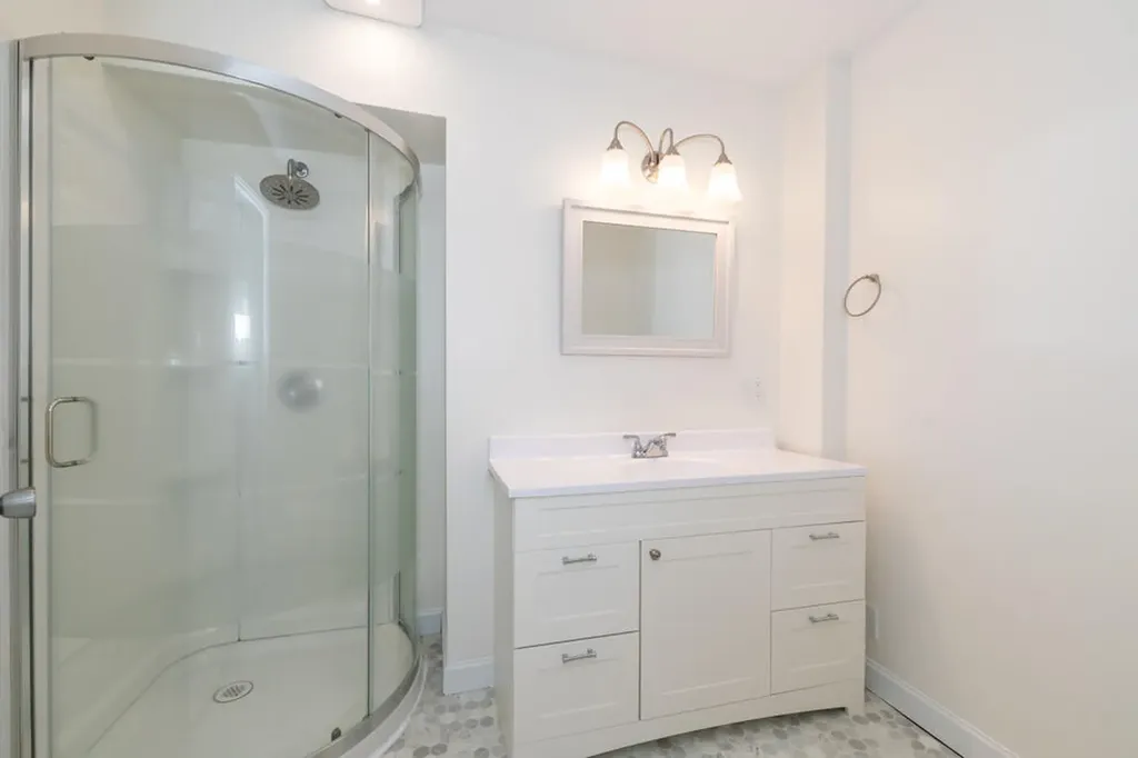 1112 Washburn Avenue Kalamazoo Charter Township MI 49048