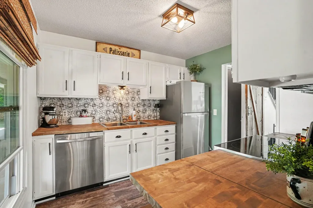 10093 Pepperell Court Portage City MI 49024