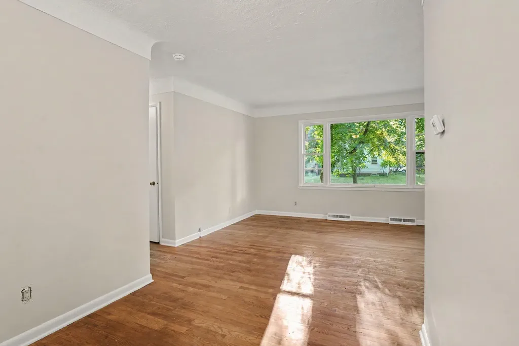 601 Marcelletti Avenue Paw Paw Village MI 49079