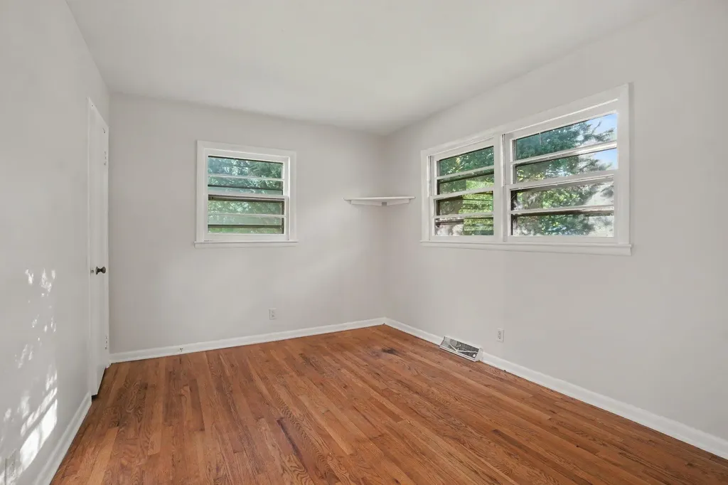 601 Marcelletti Avenue Paw Paw Village MI 49079