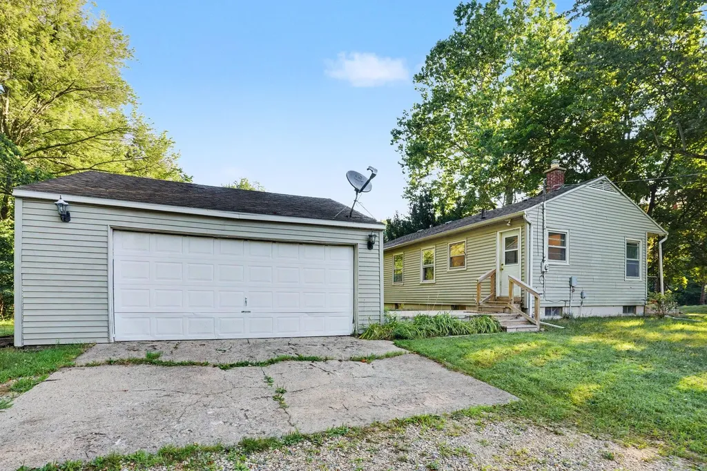 601 Marcelletti Avenue Paw Paw Village MI 49079