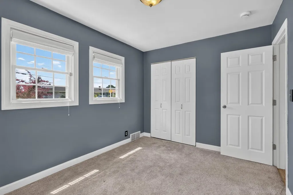 2117 Dorchester Avenue Kalamazoo City MI 49001