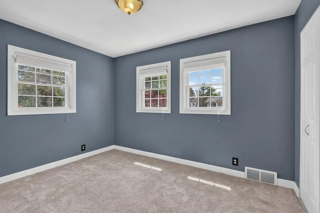 2117 Dorchester Avenue Kalamazoo City MI 49001