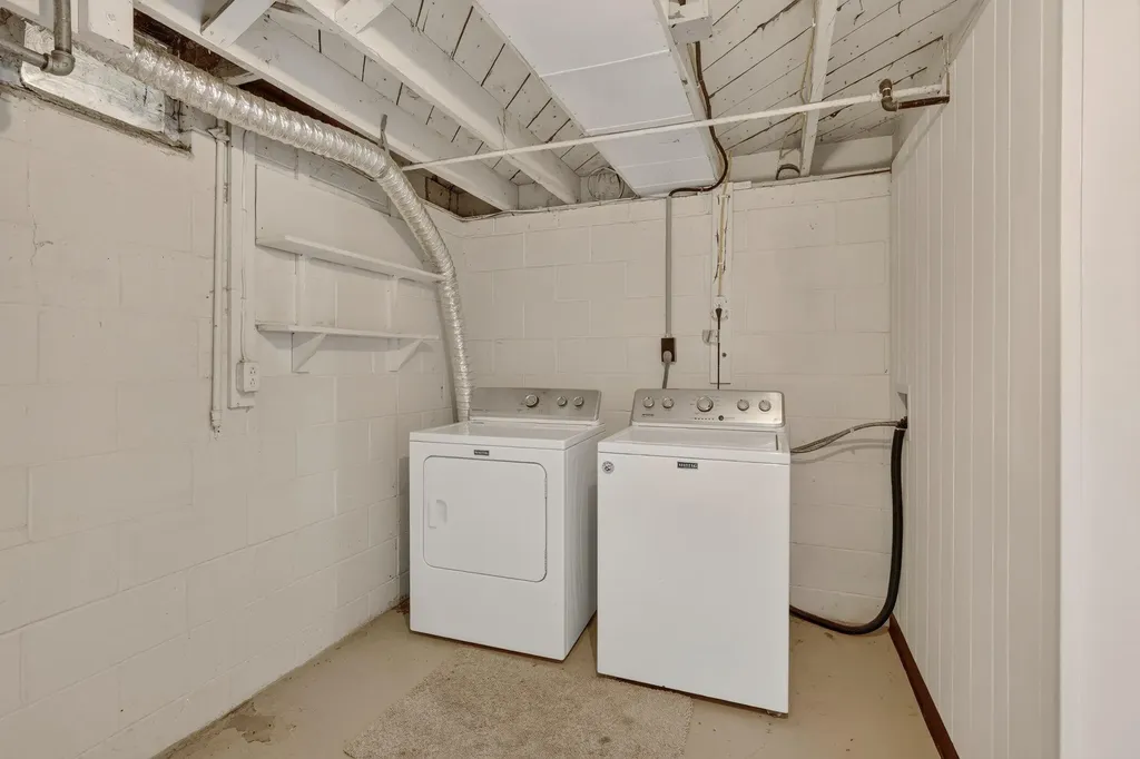 2117 Dorchester Avenue Kalamazoo City MI 49001